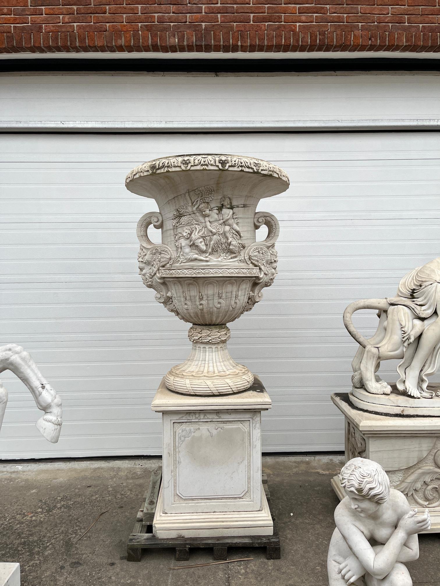 Par de copones en mármol