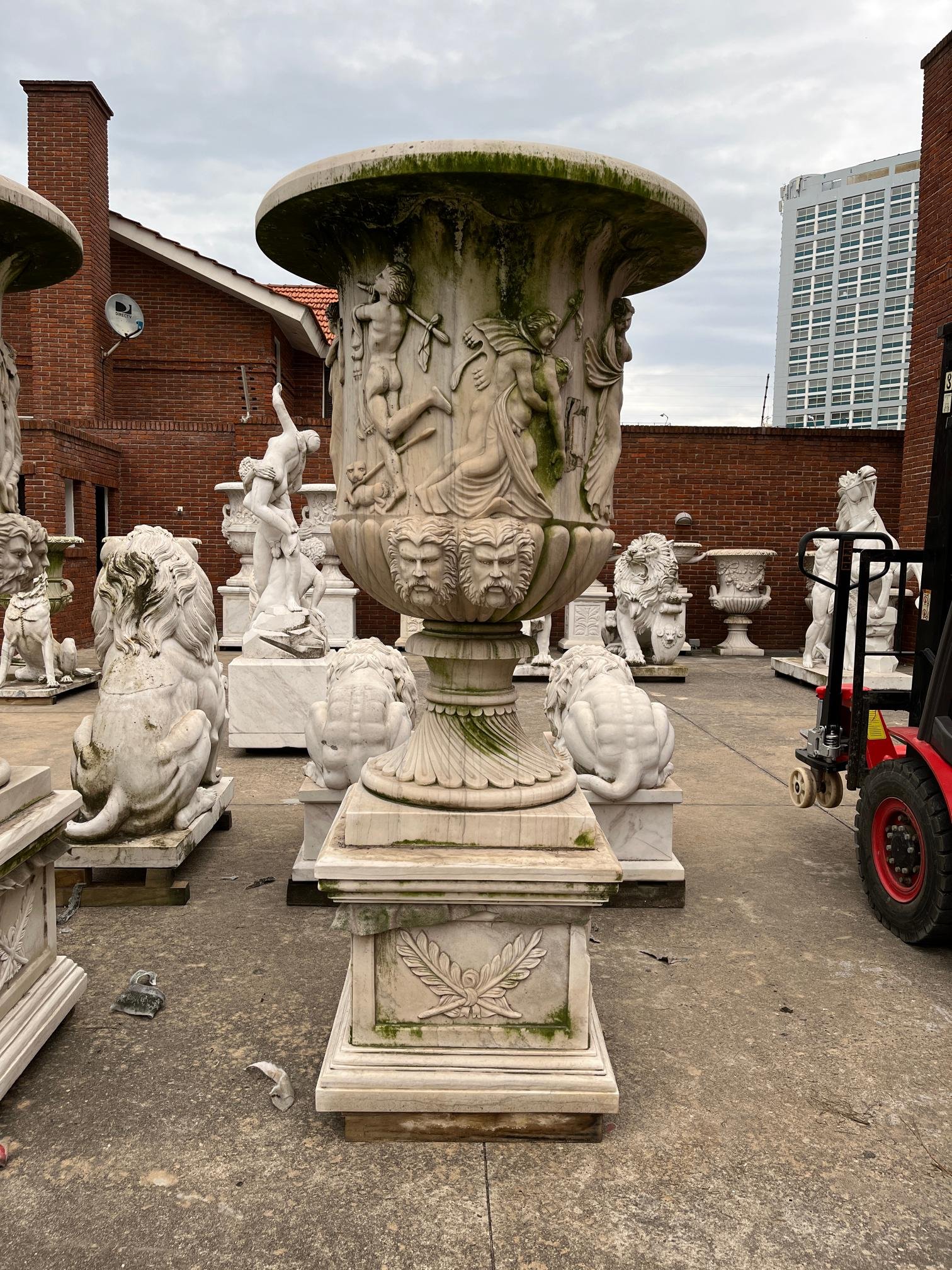 Par de copones en mármol