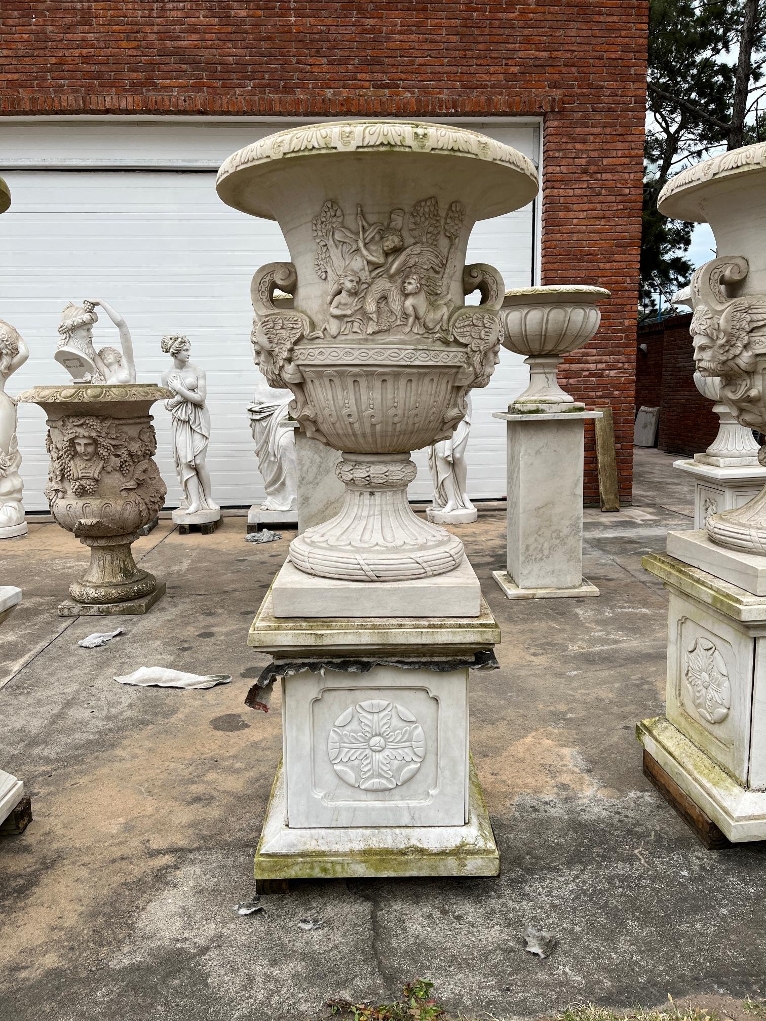 Par de copones en mármol