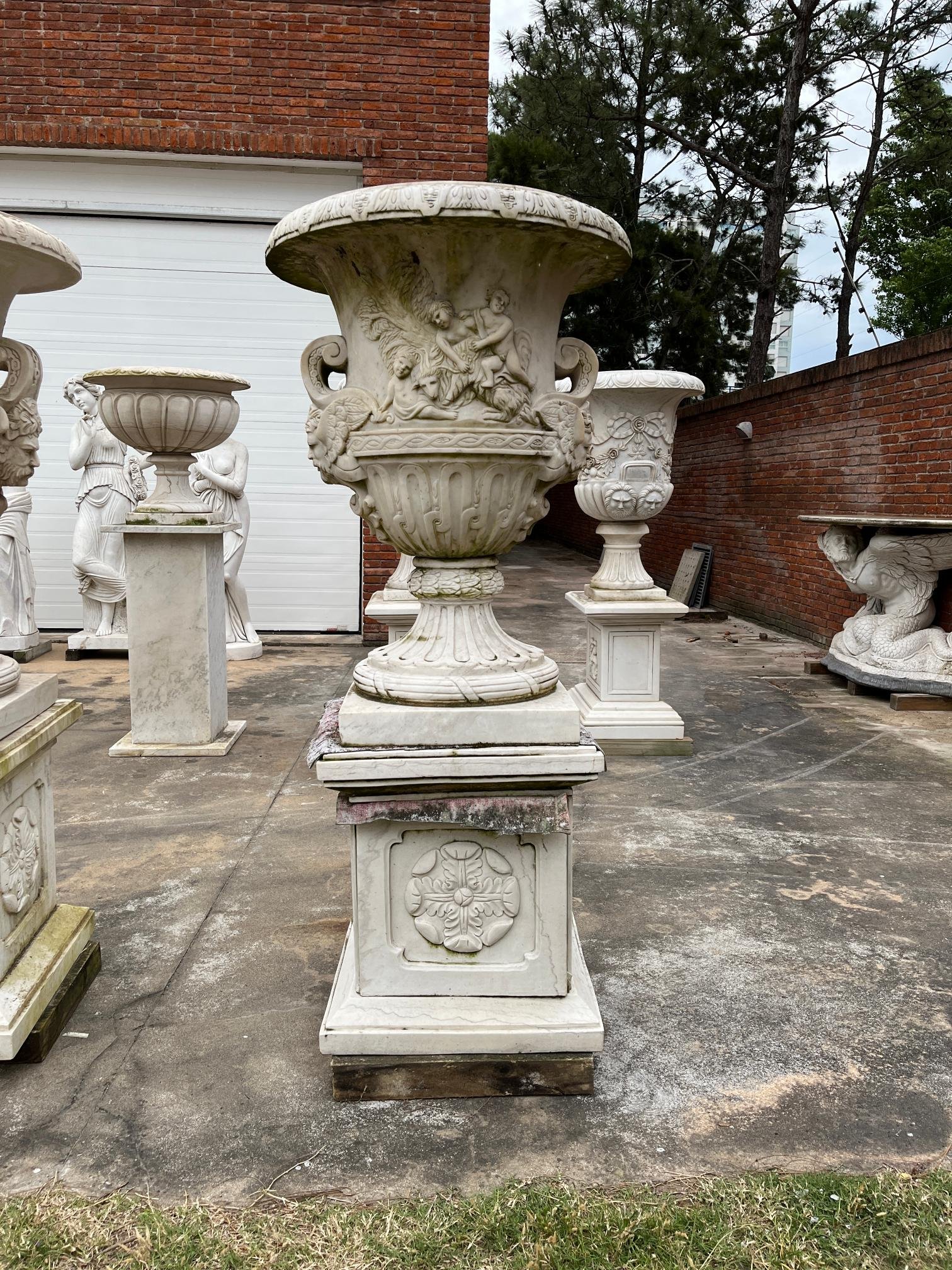 Par de copones en mármol