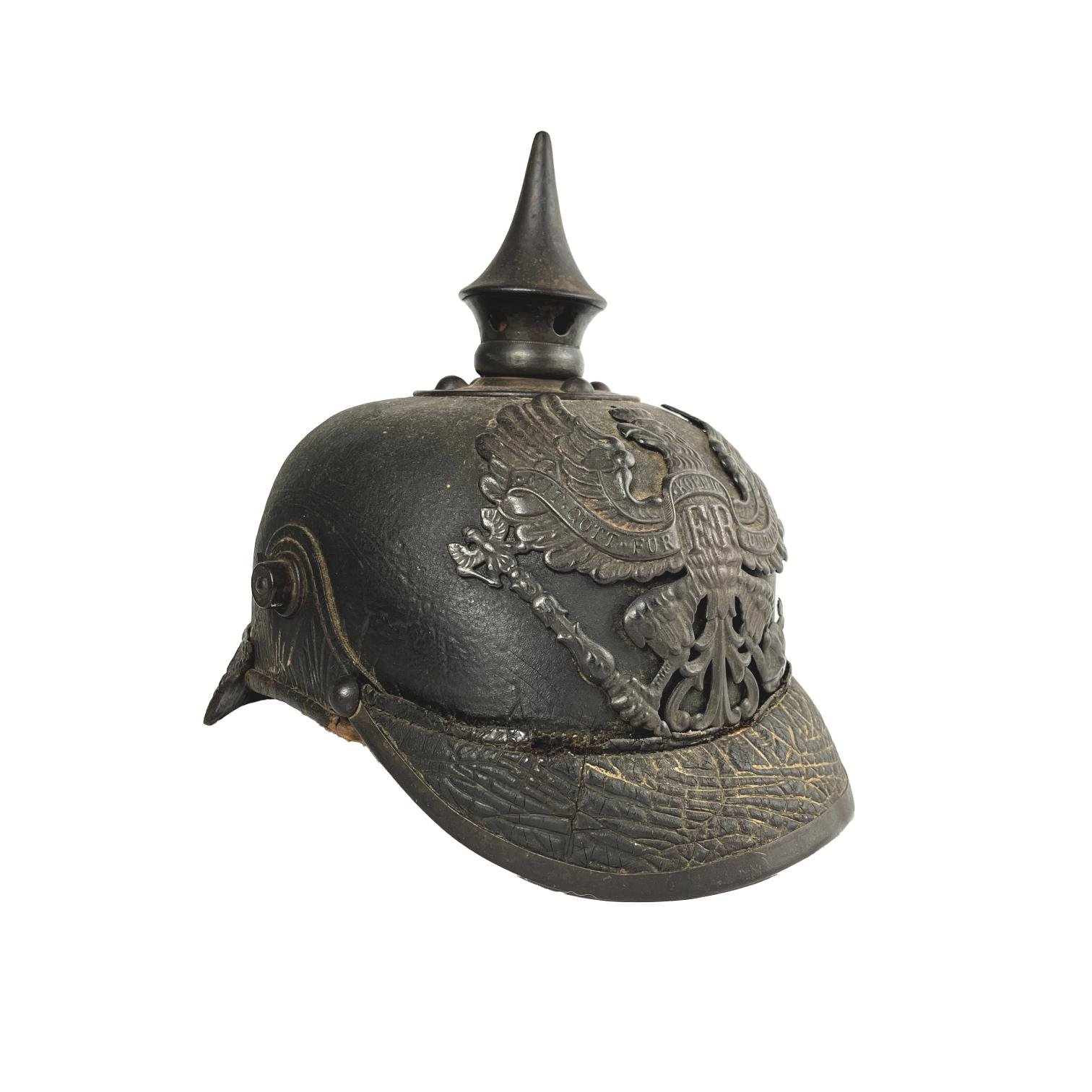 Casco pickelhaube prusiano