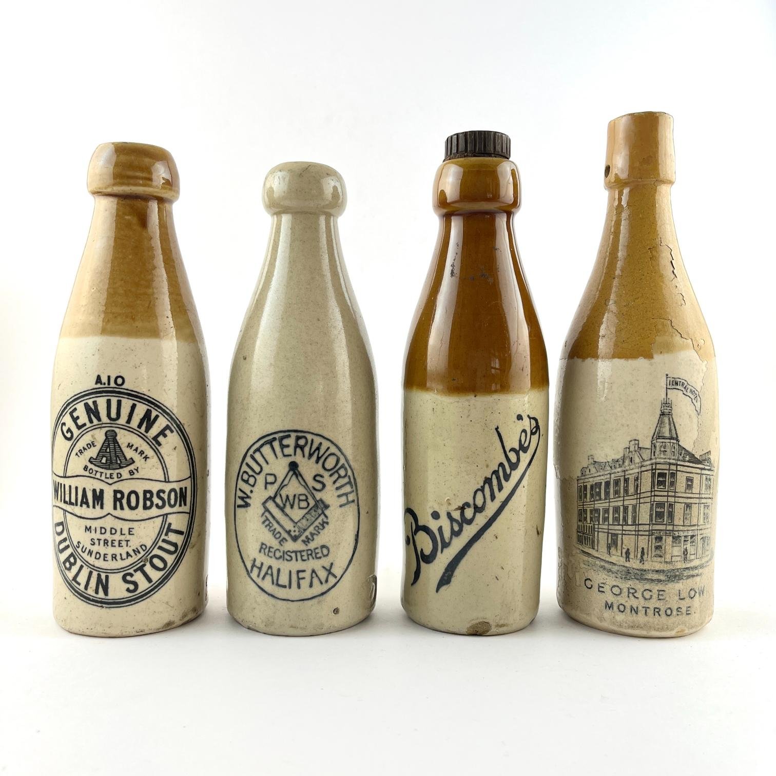 Cuatro botellas en gres