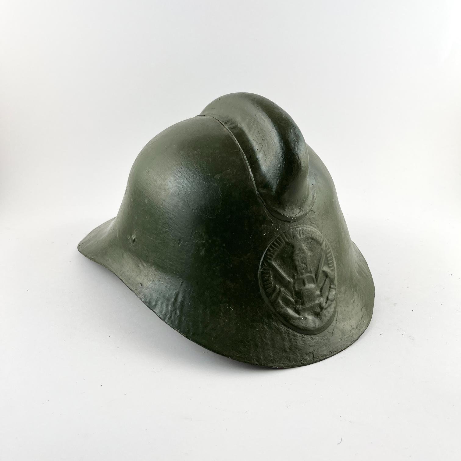 Casco de bombero soviético