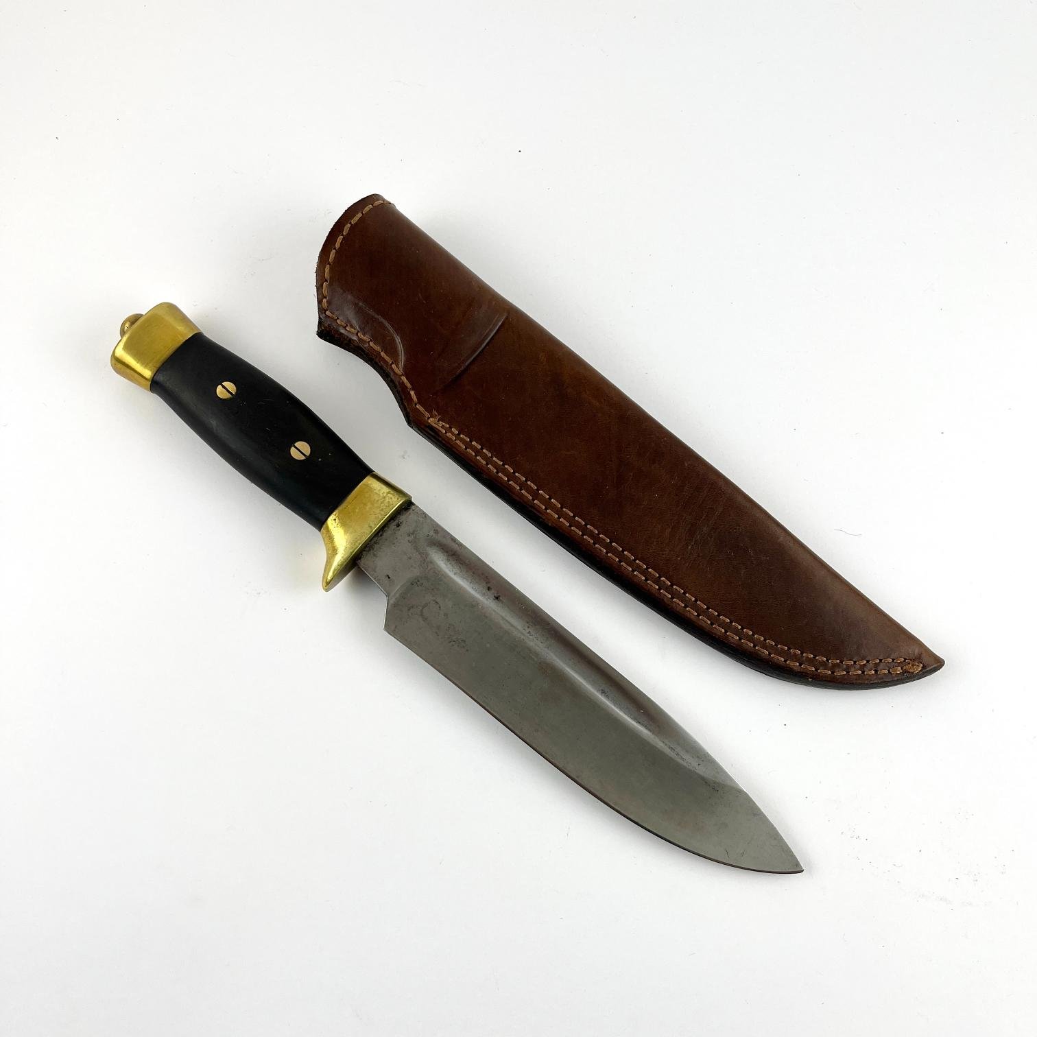 Cuchillo de caza tipo Bowie