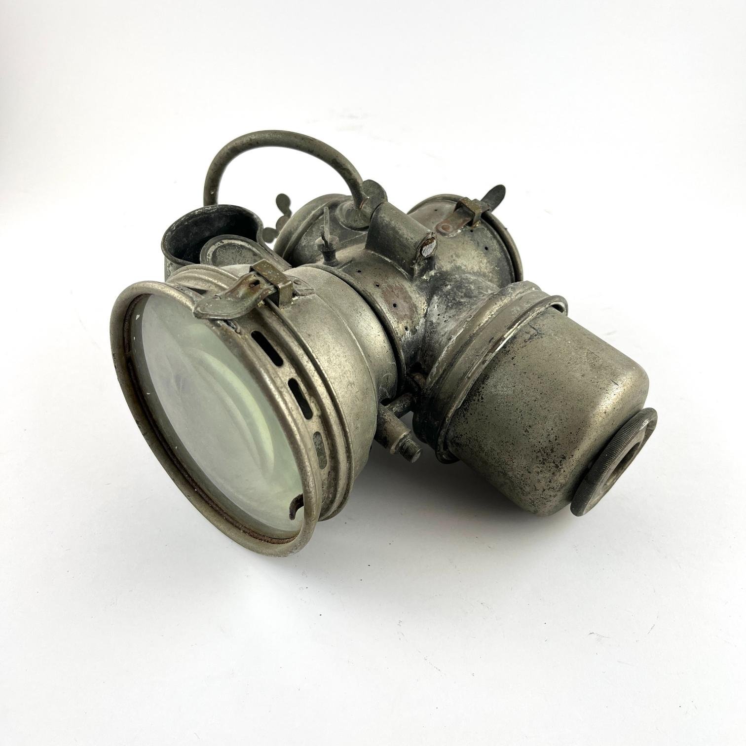 Farol alemán de motocicleta