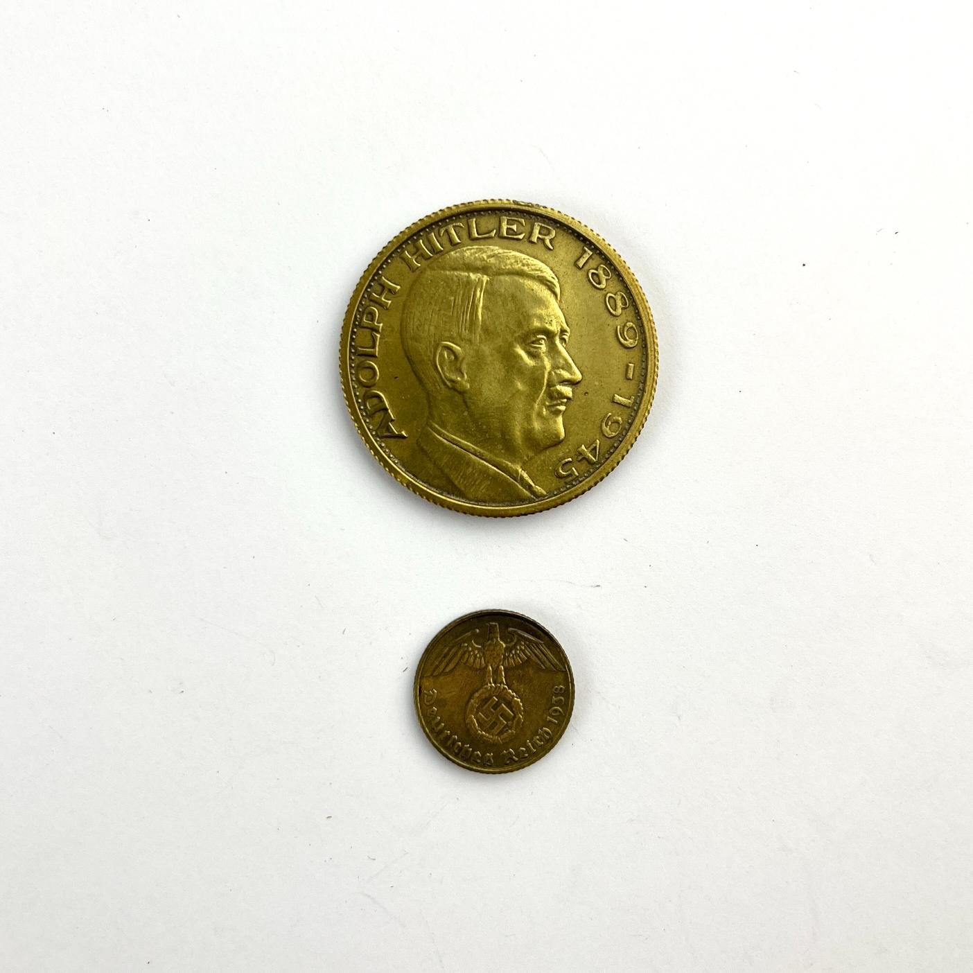 Medalla y moneda alemana