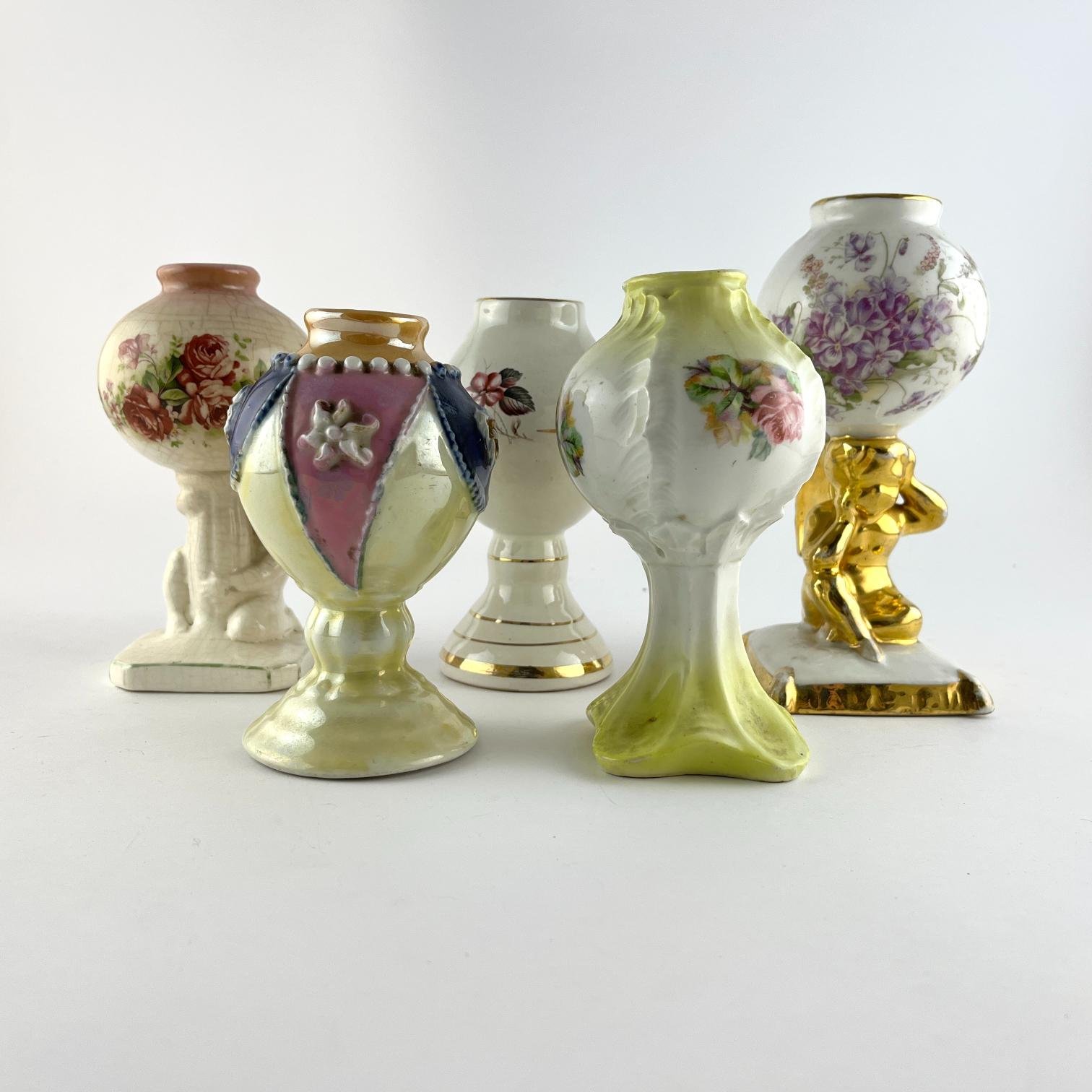 Cinco mates en porcelana