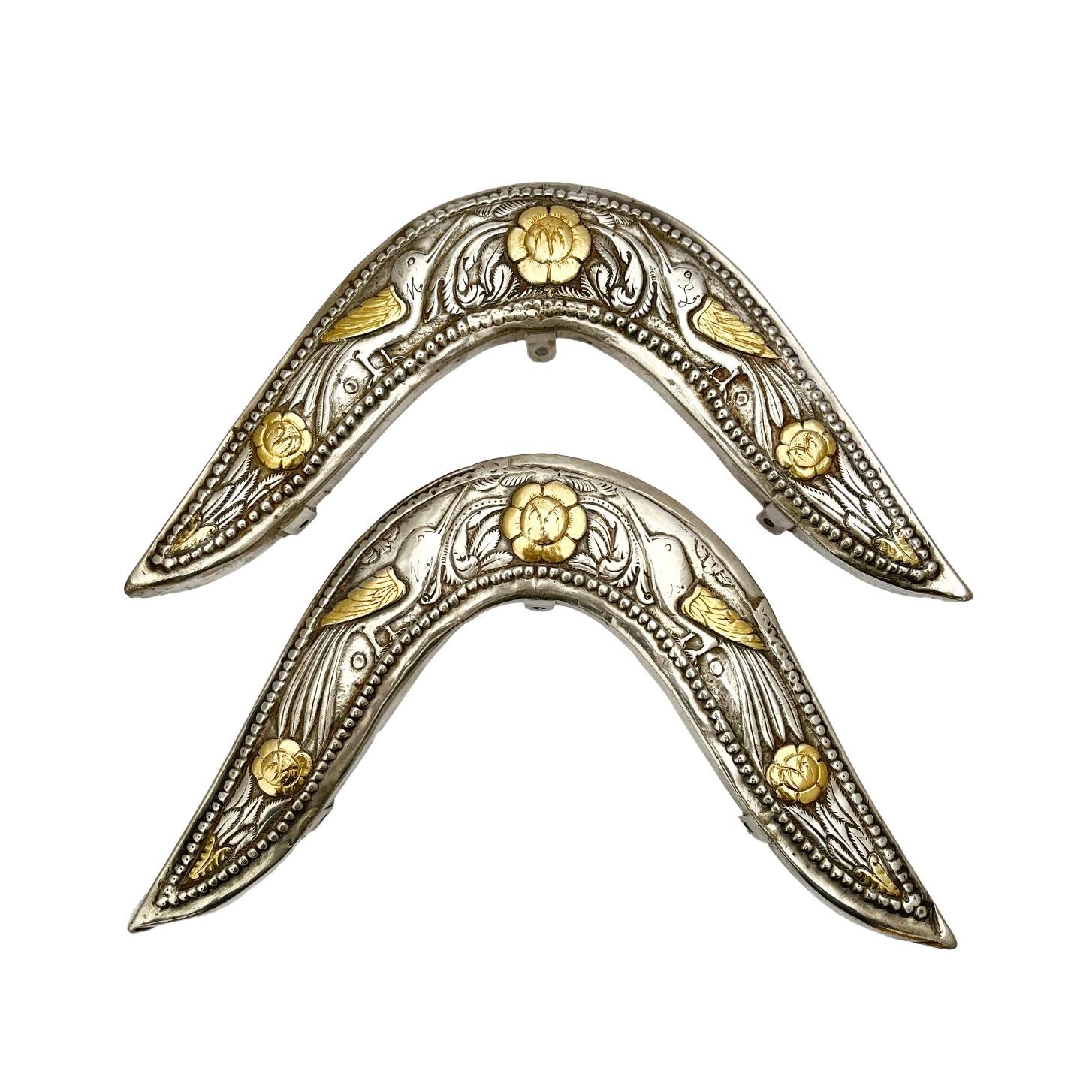 Par de cabezadas en plata y oro