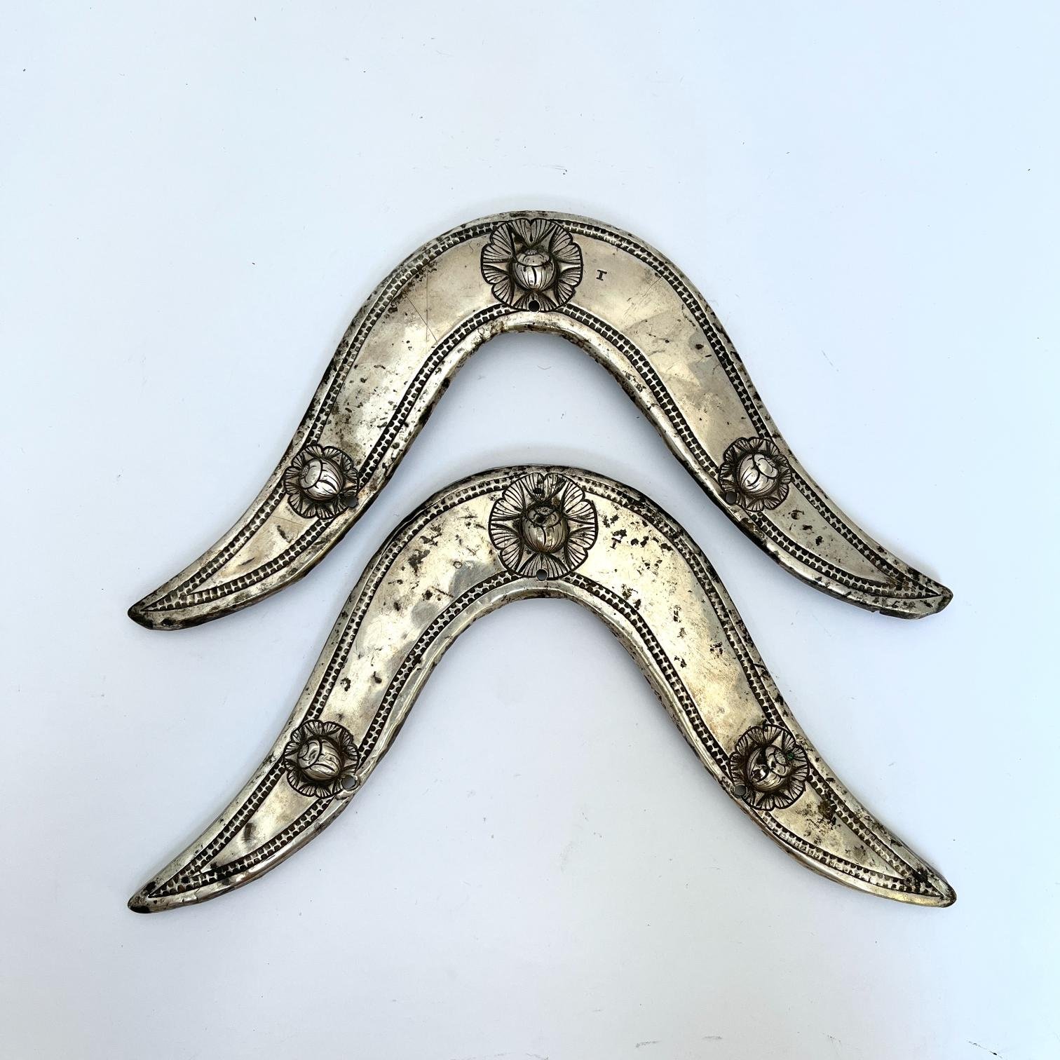 Par de cabezadas en plata