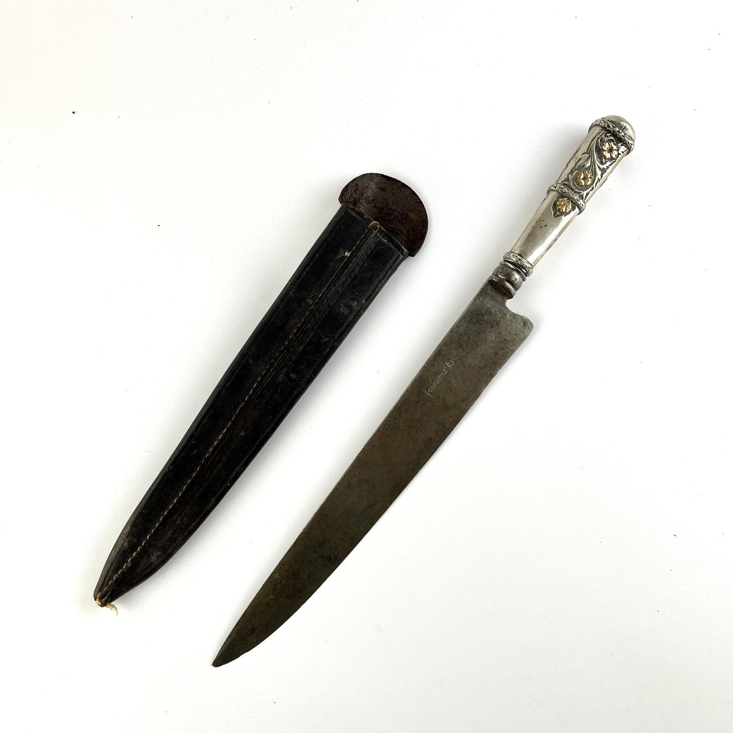 Cuchillo criollo "Torre de Hércules"