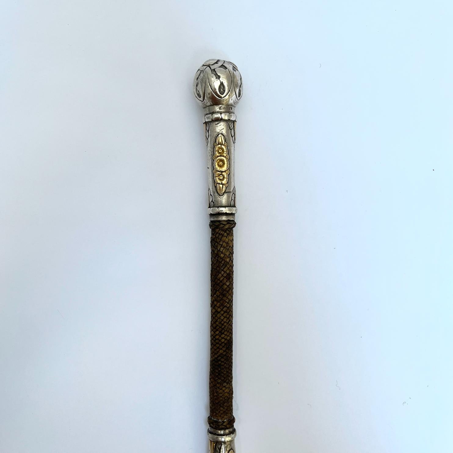 Arreador en plata y oro