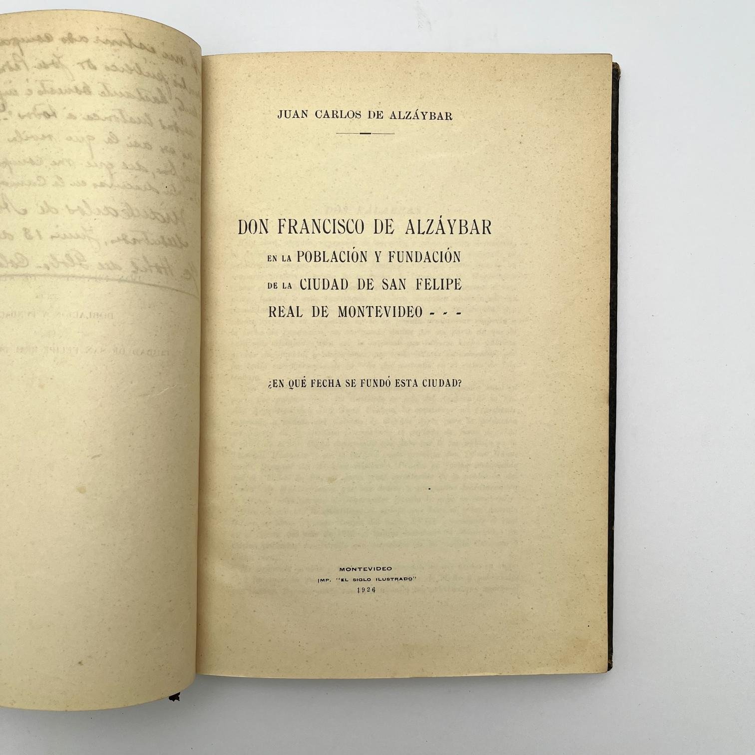 Libro fundación de Montevideo