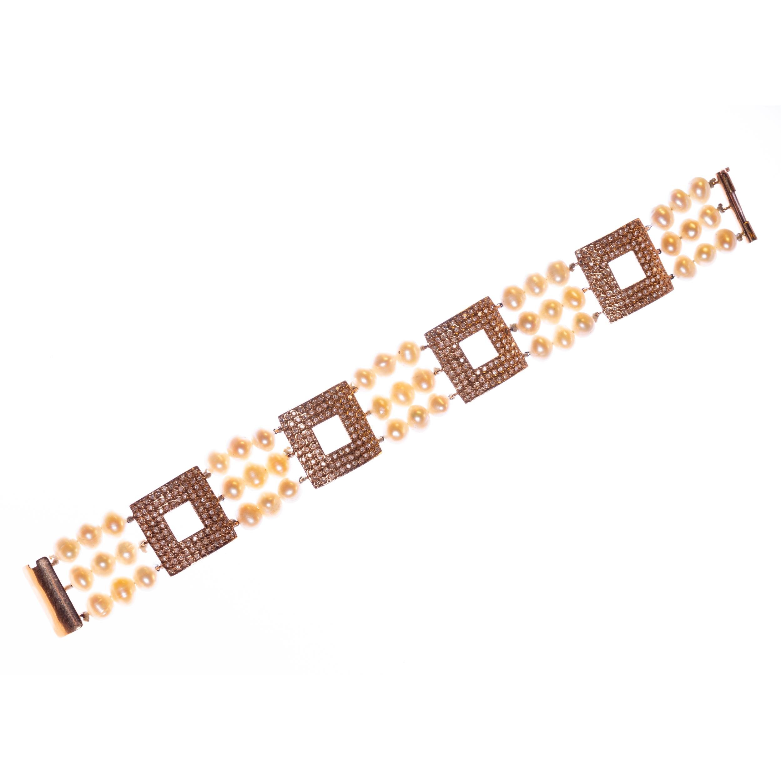 Pulsera en oro 14 K con brillantes y perlas