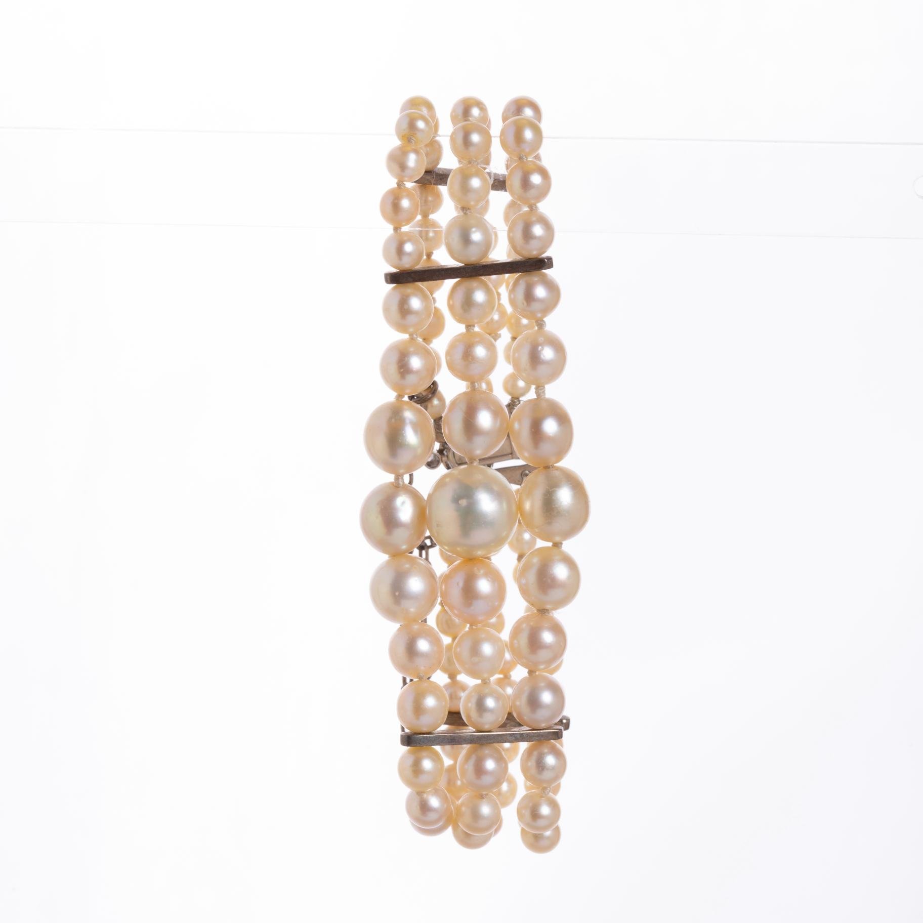 Pulsera de perlas, oro 18 K y diamantes