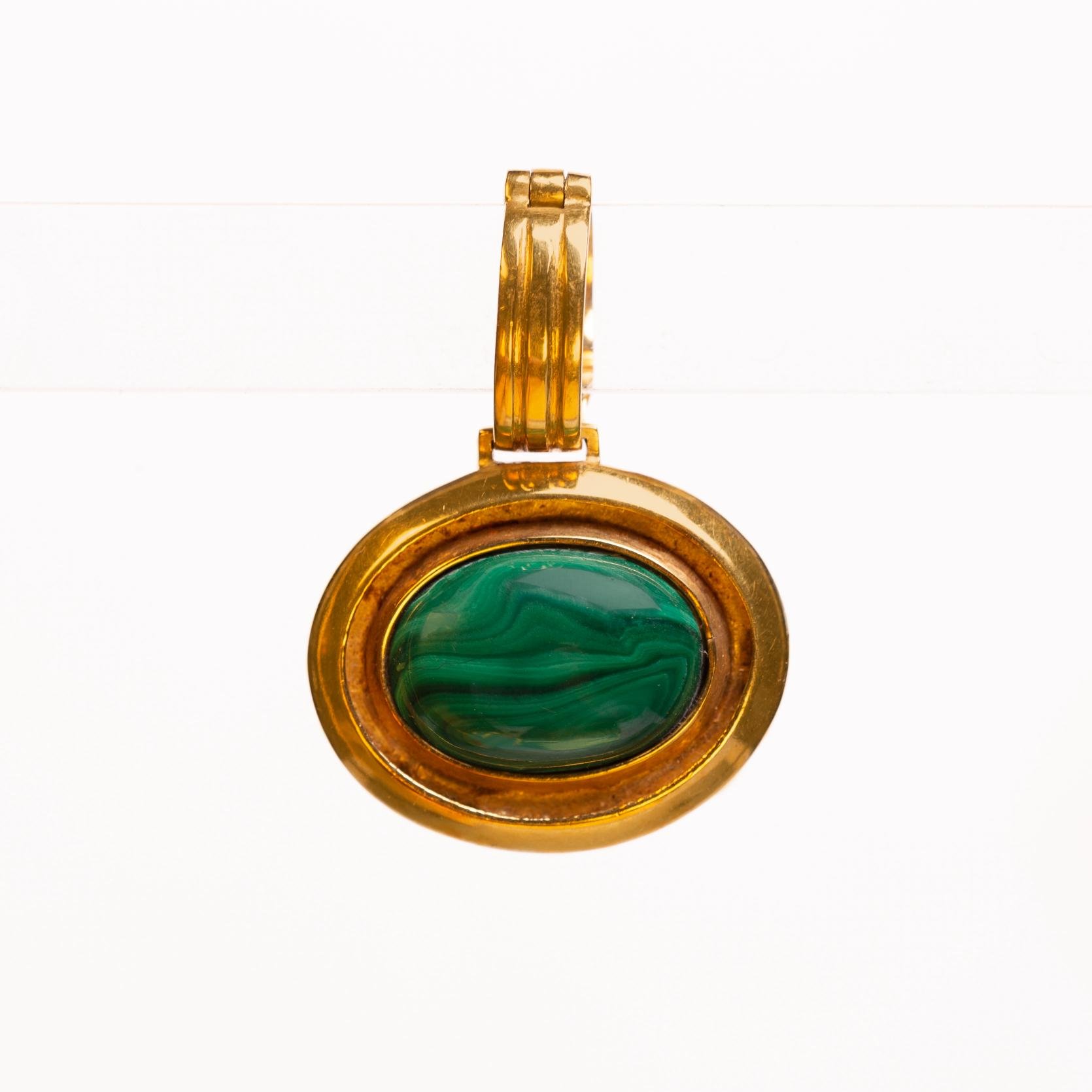 Colgante en oro 18 K con malaquita