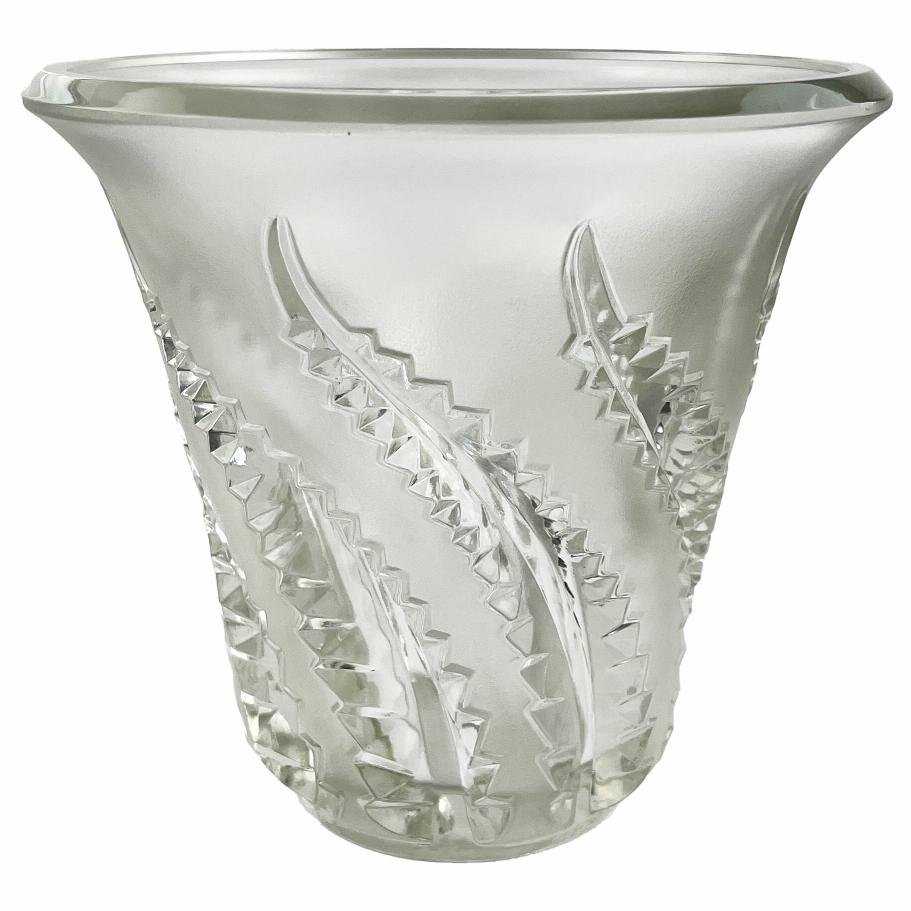 Jarrón Lalique "Lobelia"