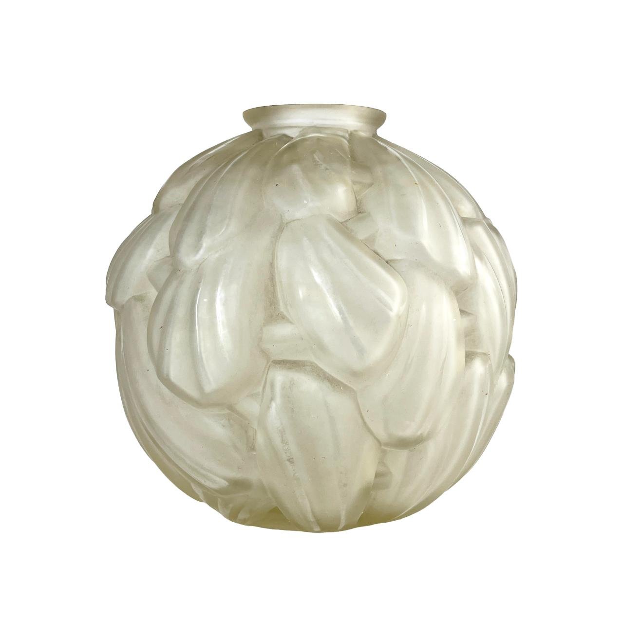 Florero art decó en cristal