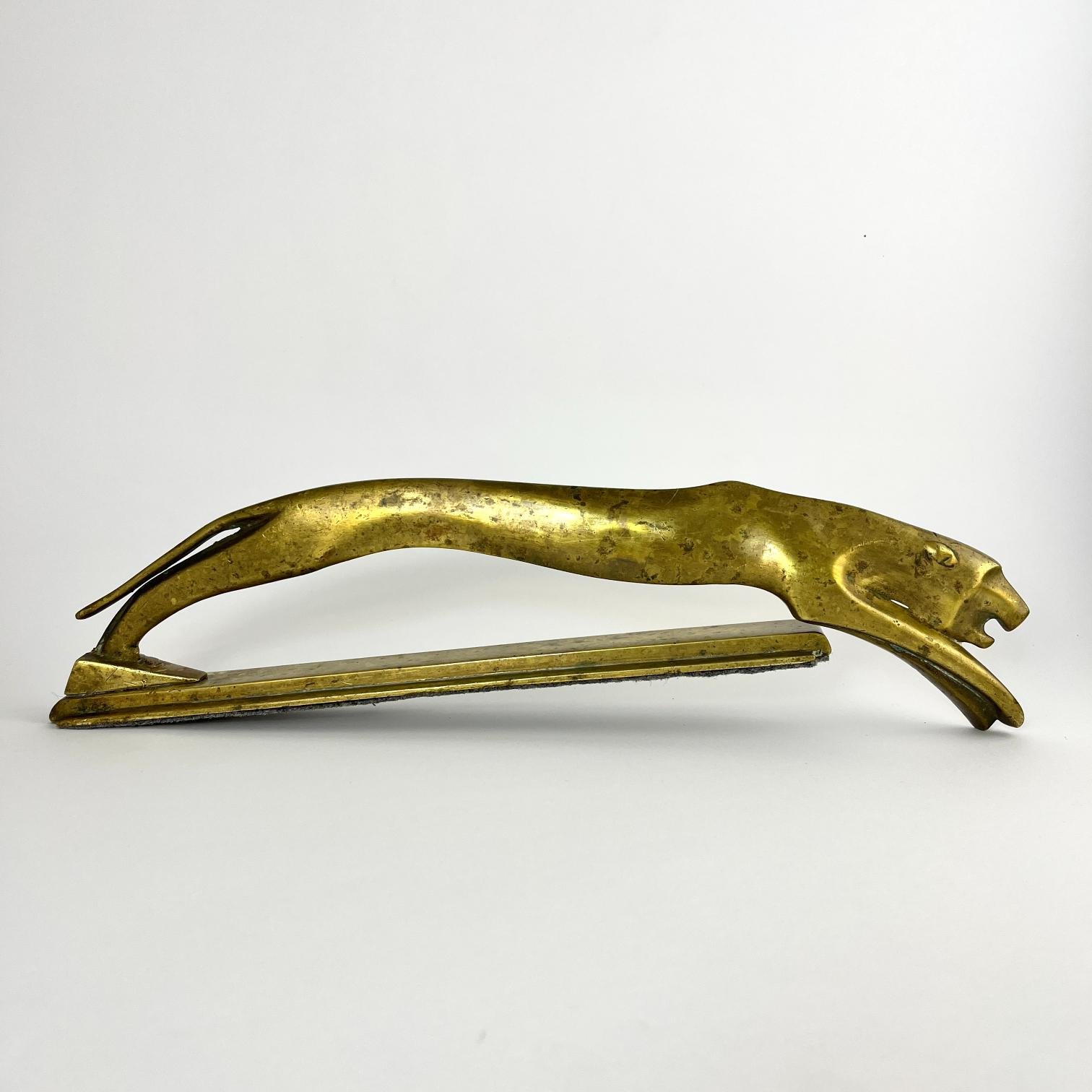 Escultura art decó en bronce