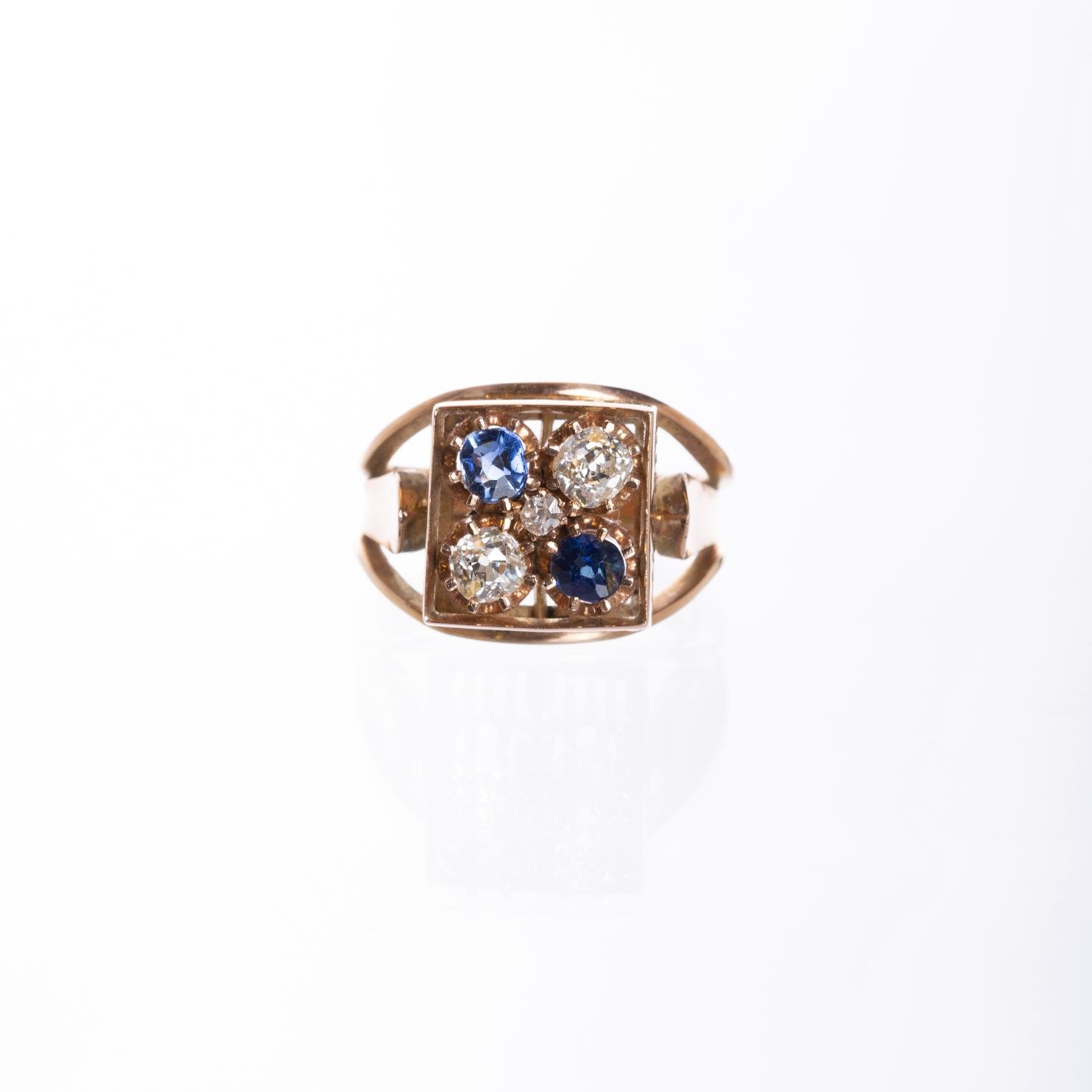 Anillo en oro oro 18 K con zafiros y brillantes