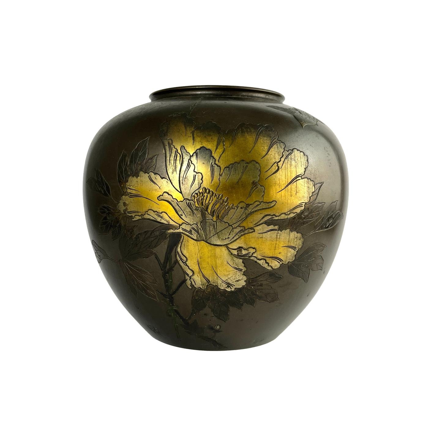 Jarrón japonés en bronce