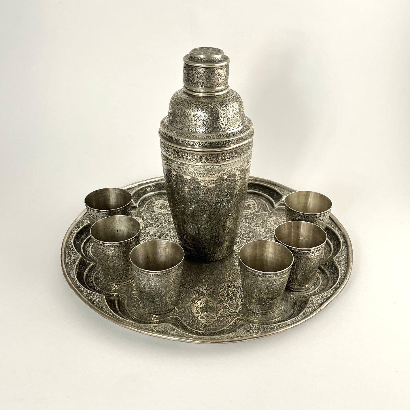 Juego de coctelera en plata persa