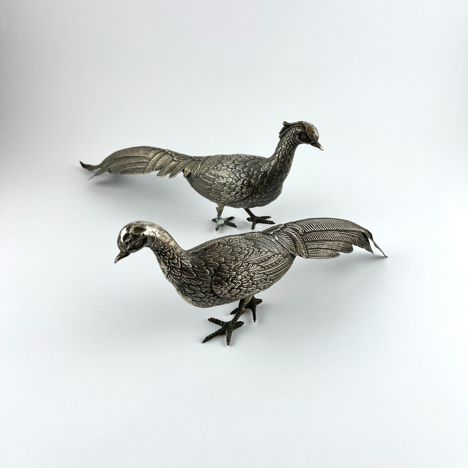 Par de faisanes españoles en plata