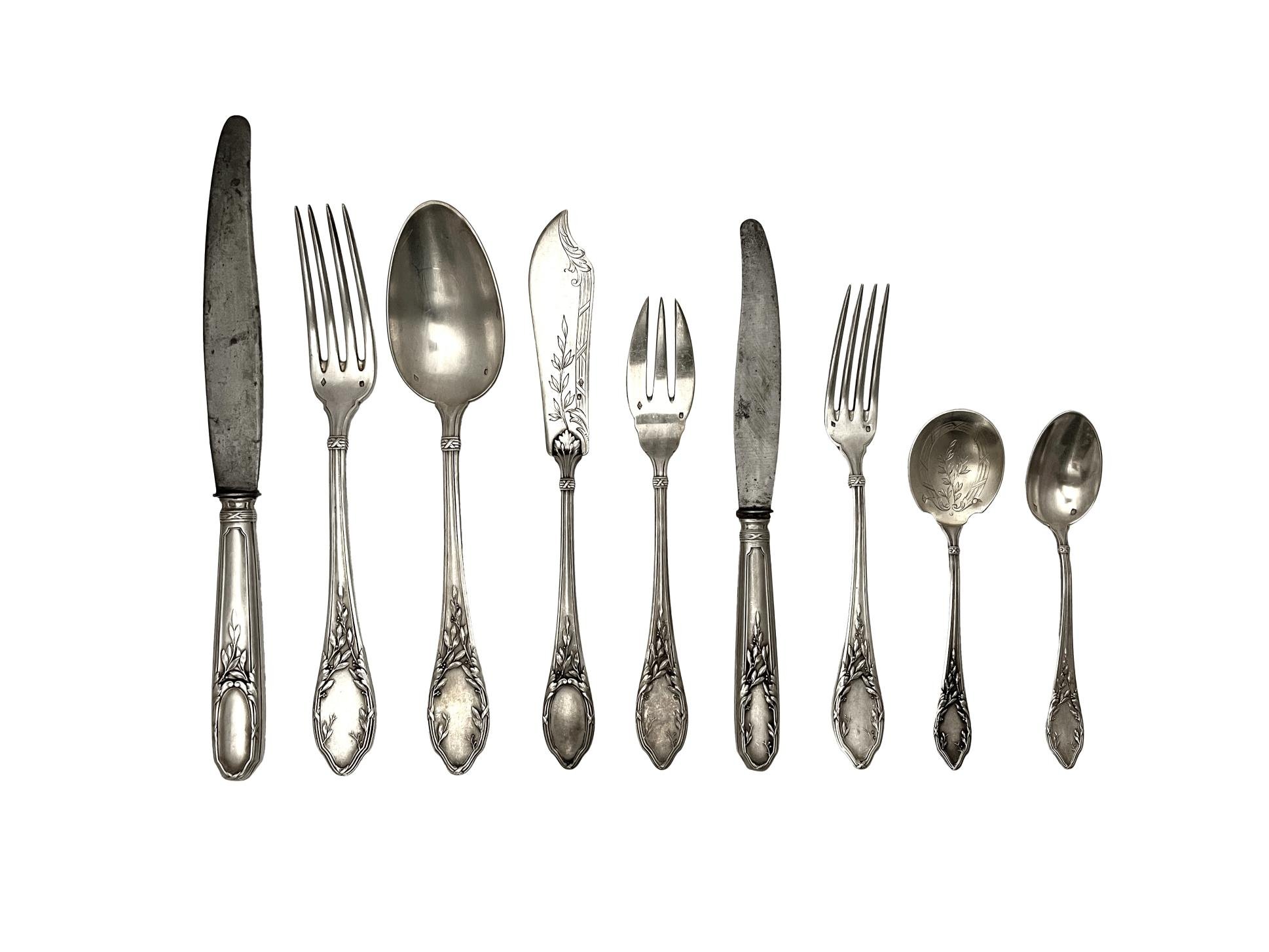 Juego de cubiertos francés en plata