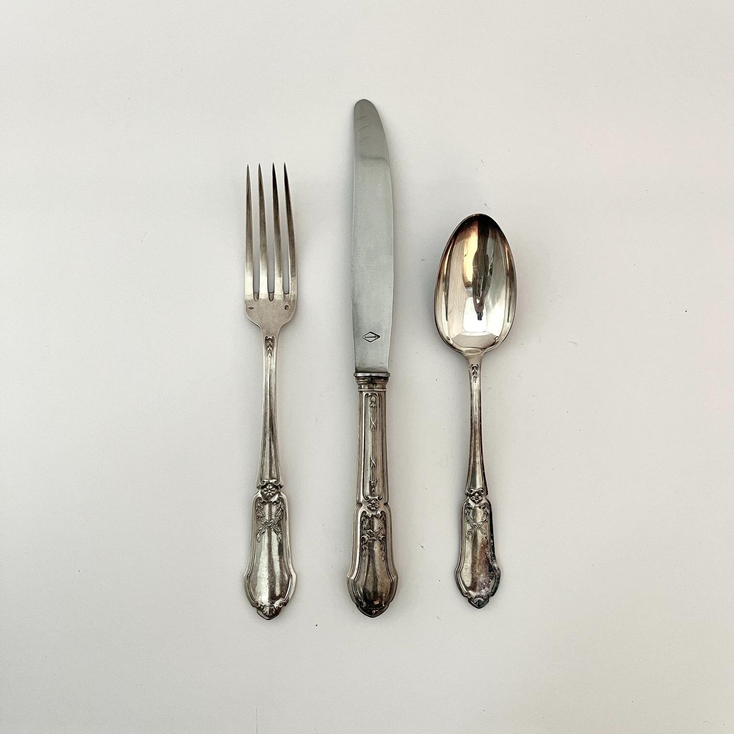 Juego de francés en plata