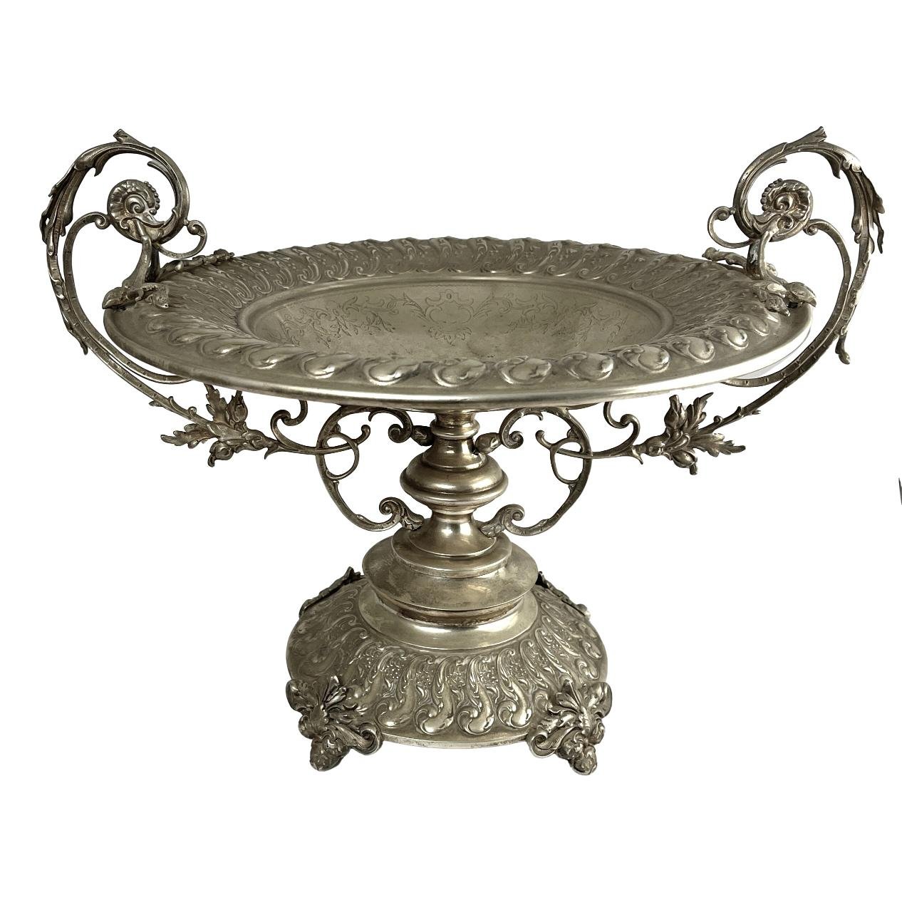 Centro de mesa en metal plateado