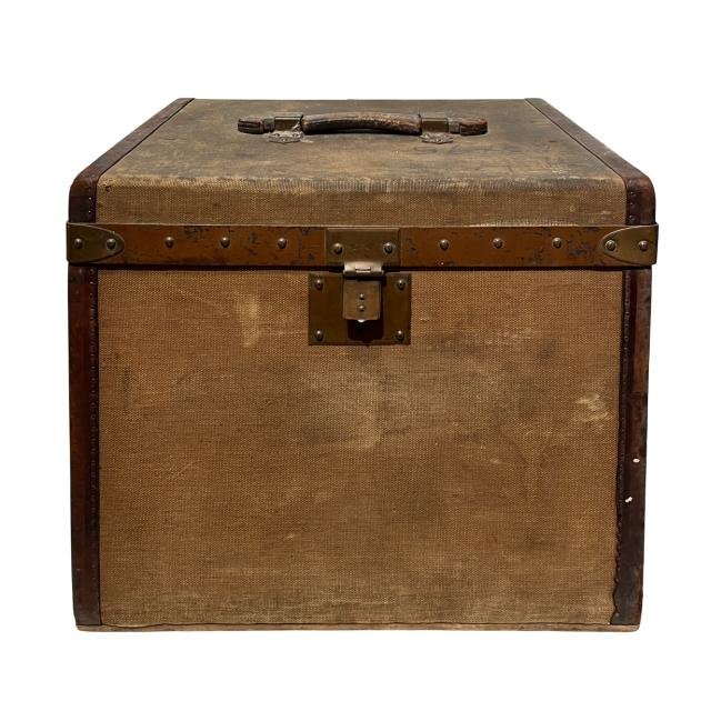 Baúl francés Moynat