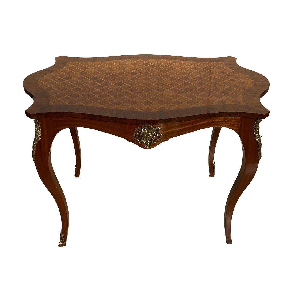 Mesa de sala Luis XV