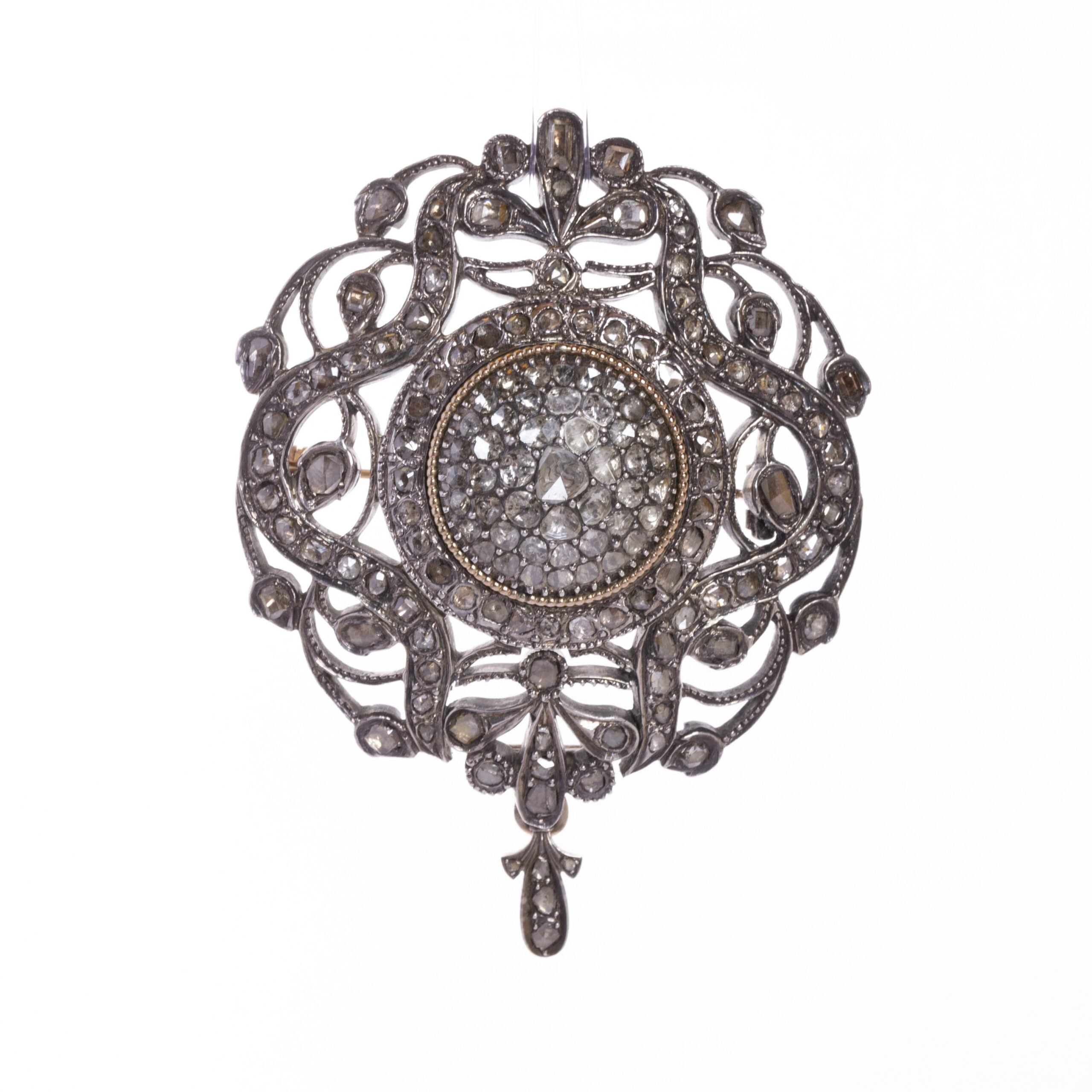 Prendedor s. XIX en oro, plata y diamantes