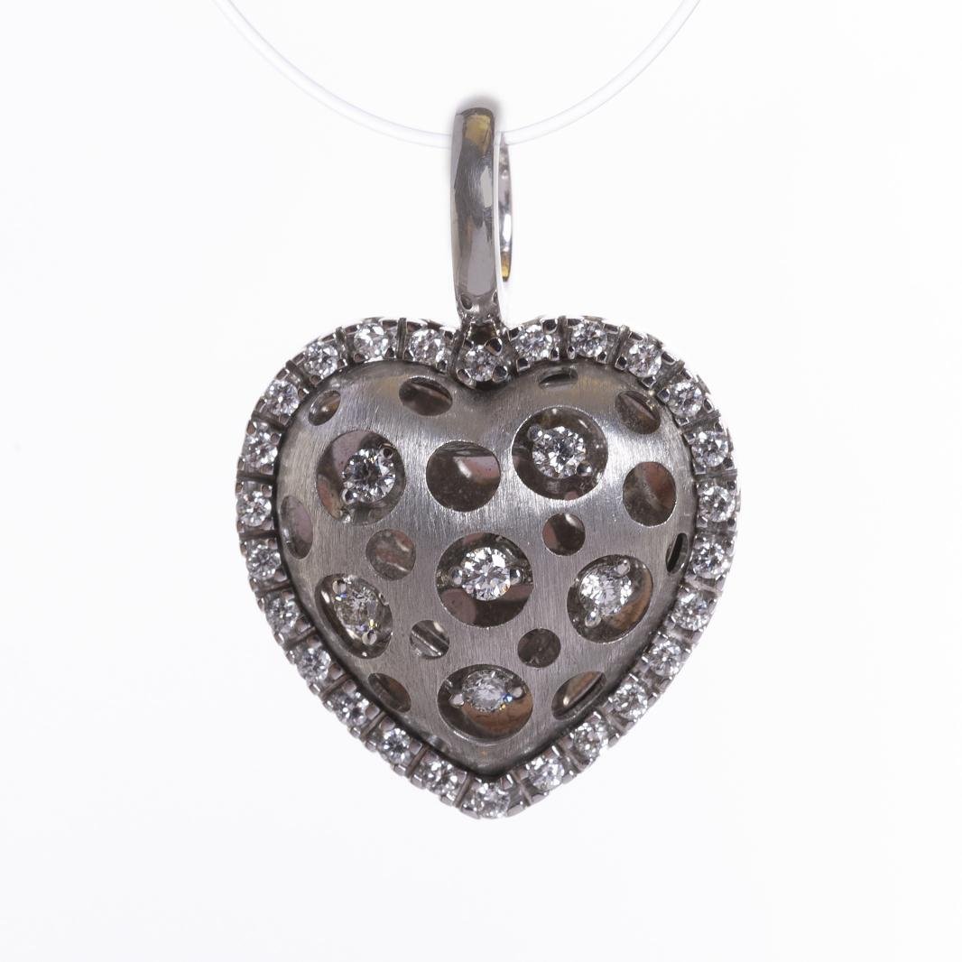 Colgante en oro 18 K con brillantes