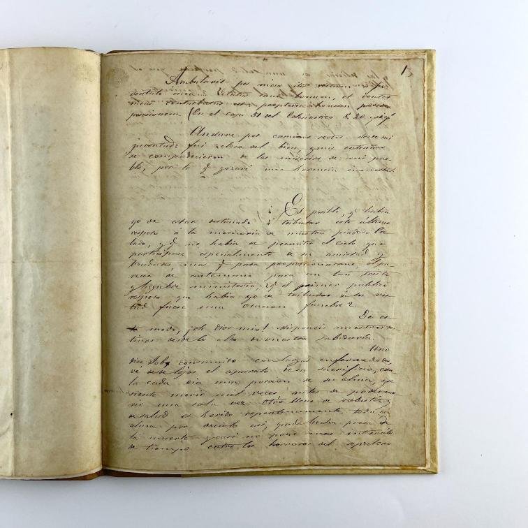 SANTIAGO ESTRAZULAS Y LAMAS.
Oración fúnebre al padre Damaso Antonio Larrañaga.