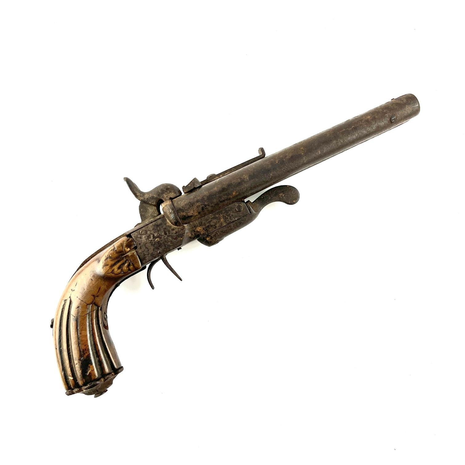 Revólver sistema Lefaucheux