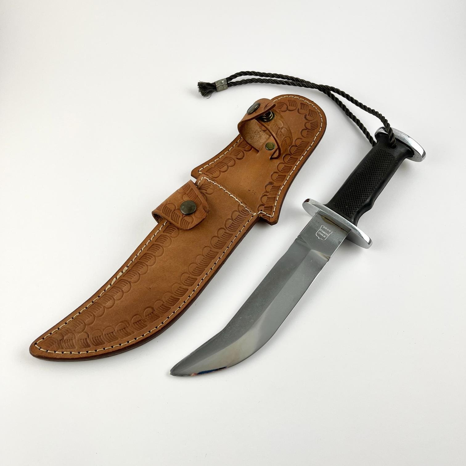 Cuchillo chileno corvo