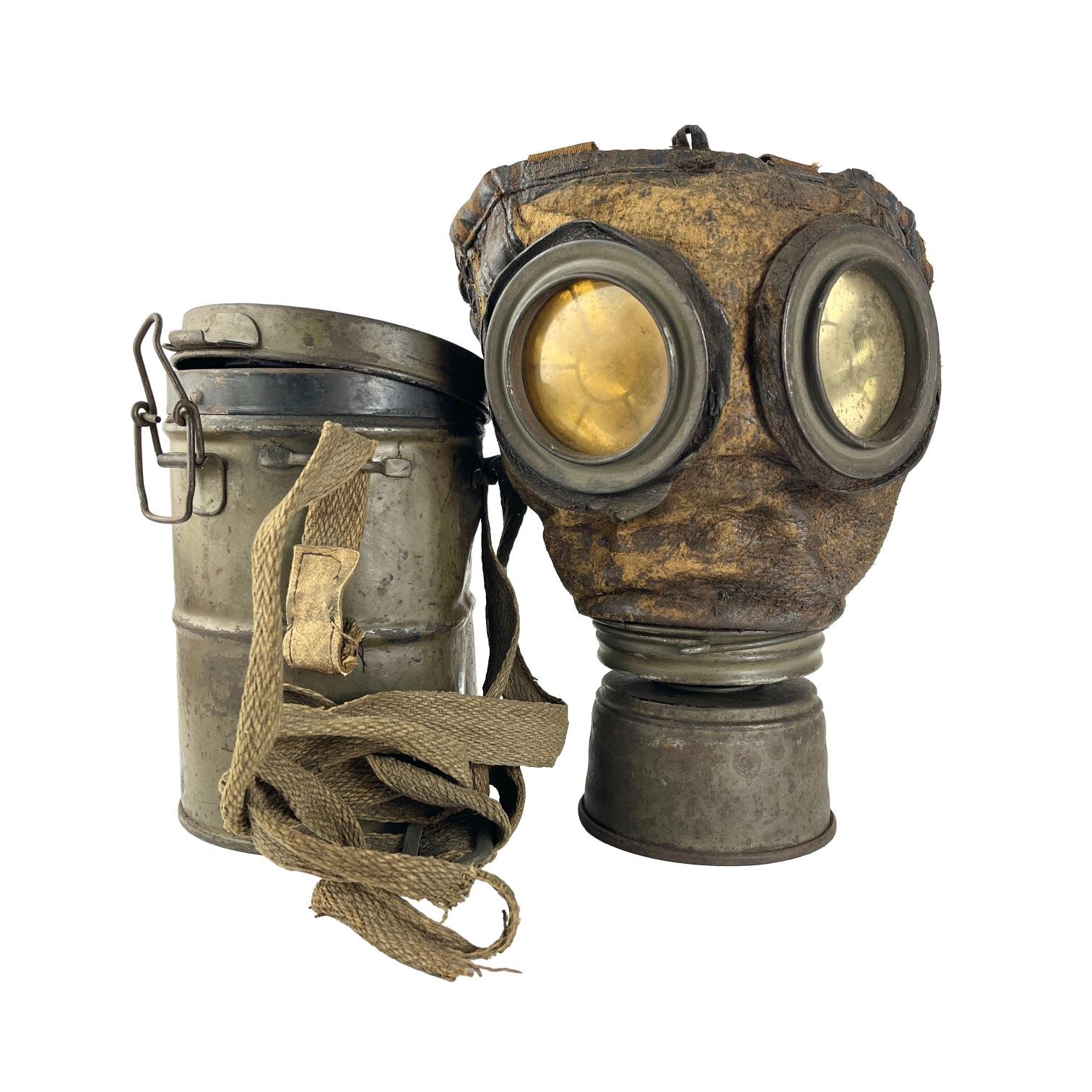 Máscara antigás alemana
