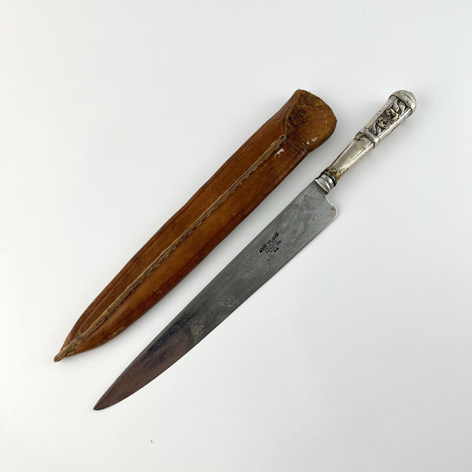 Cuchillo criollo uruguayo