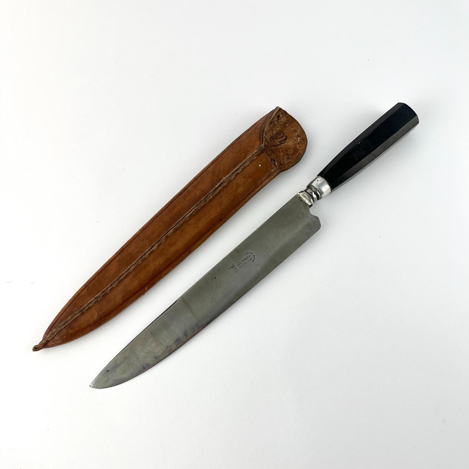 Cuchillo criollo uruguayo
