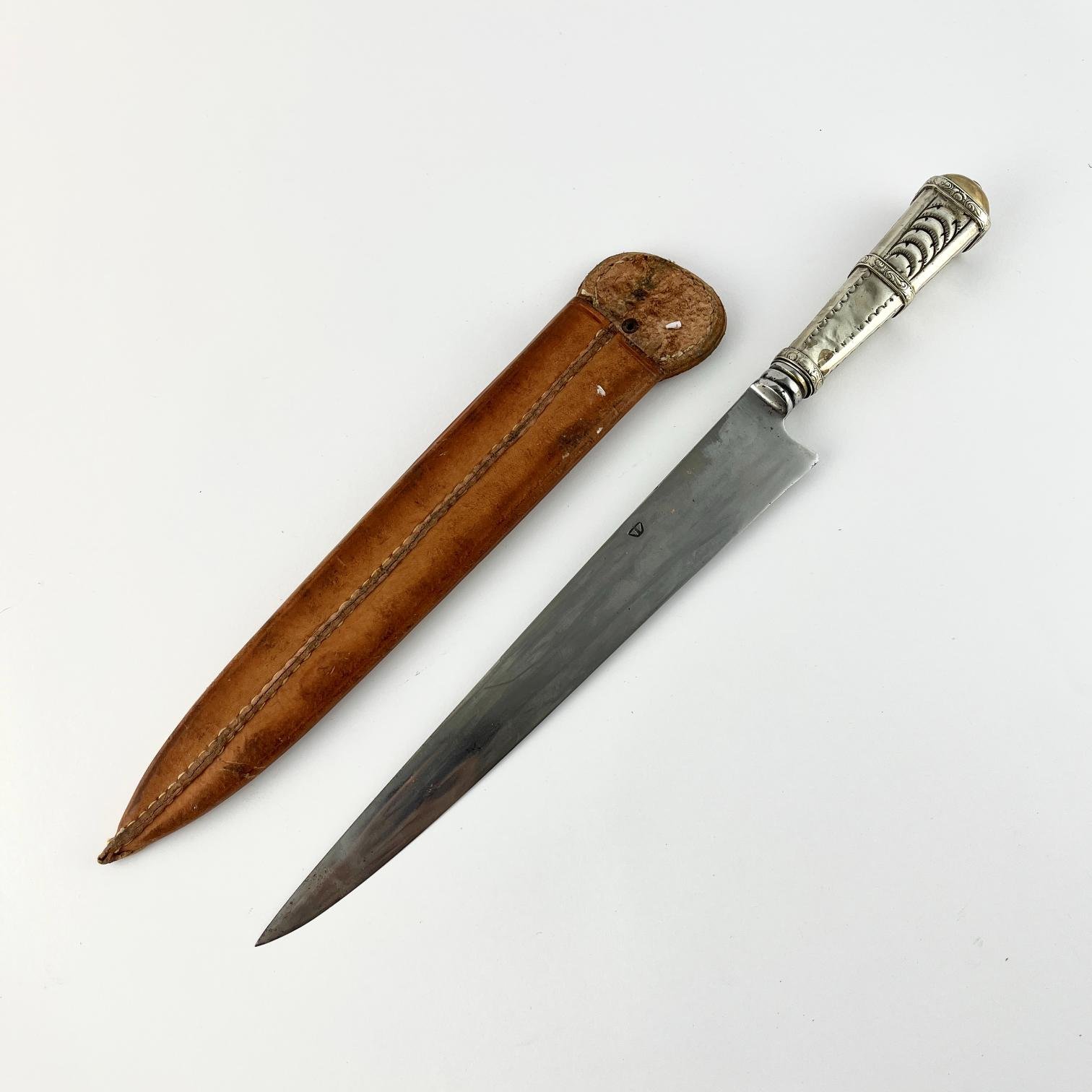 Cuchillo criollo uruguayo