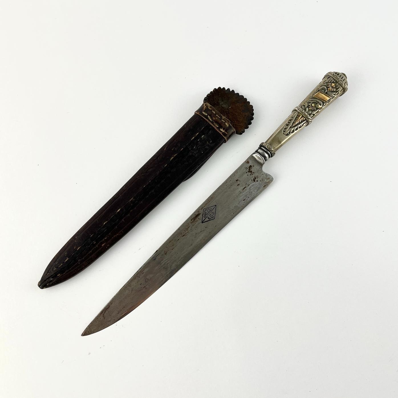Cuchillo criollo uruguayo