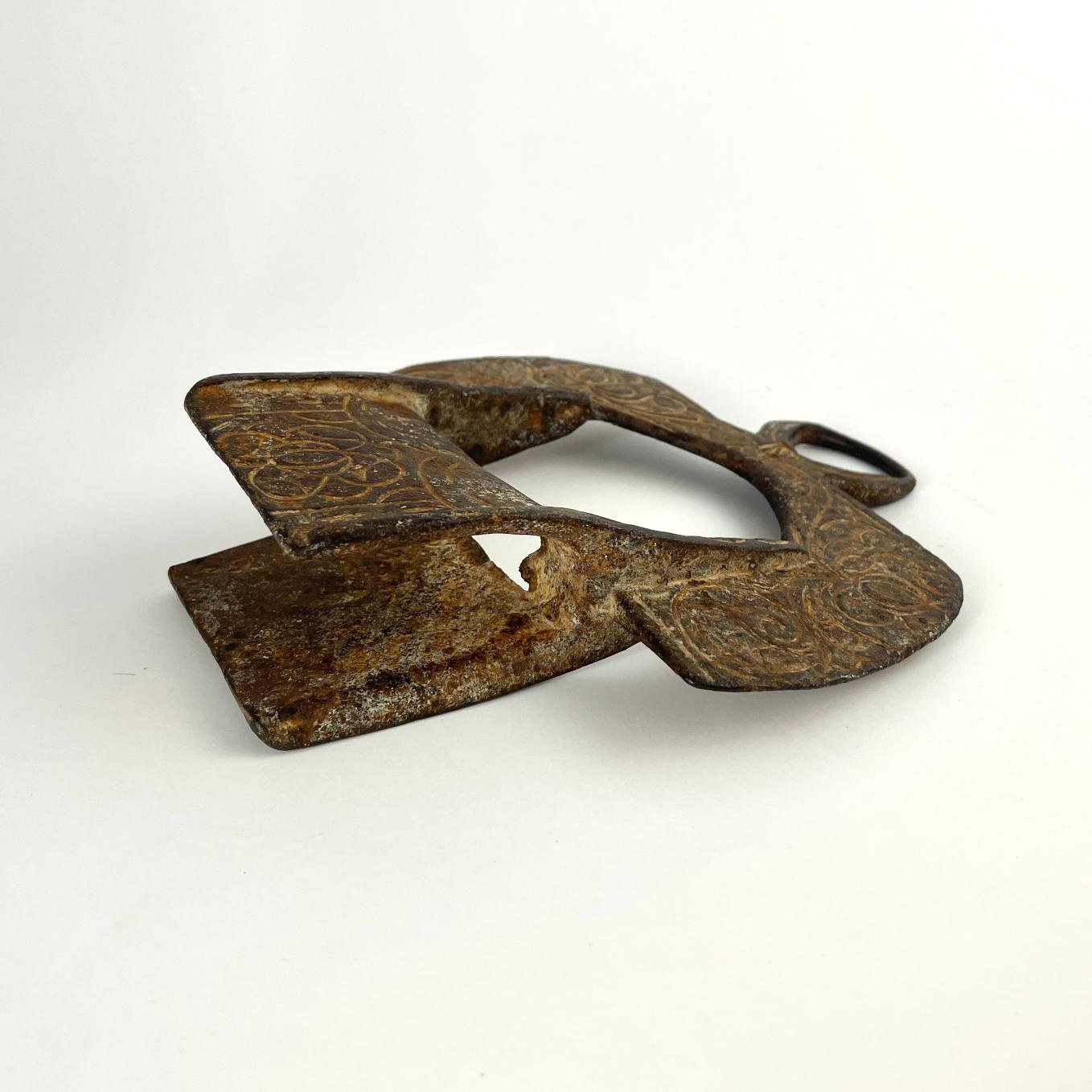 Estribo de cruz mexicano - Imagen 3