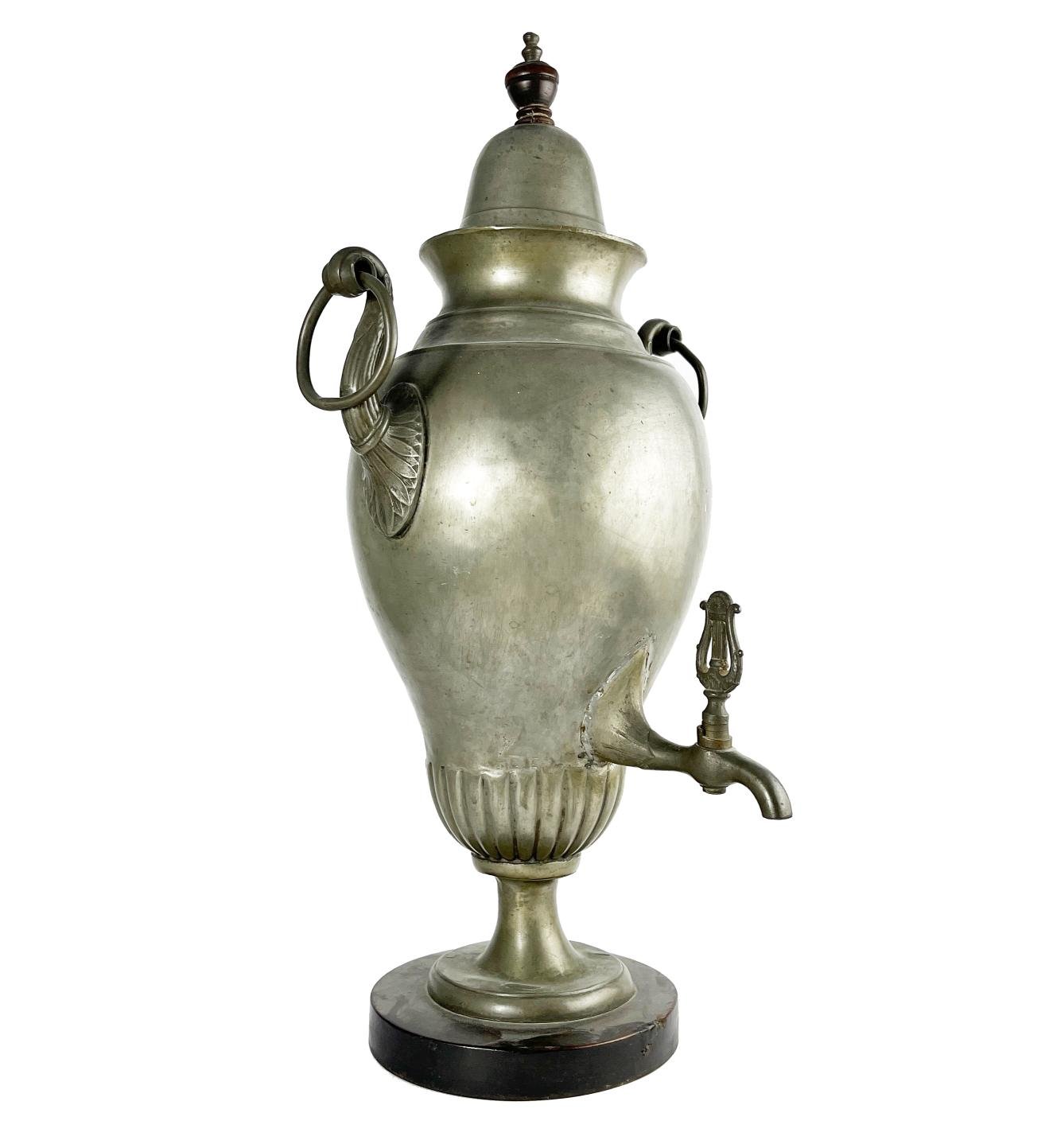 Samovar en peltre