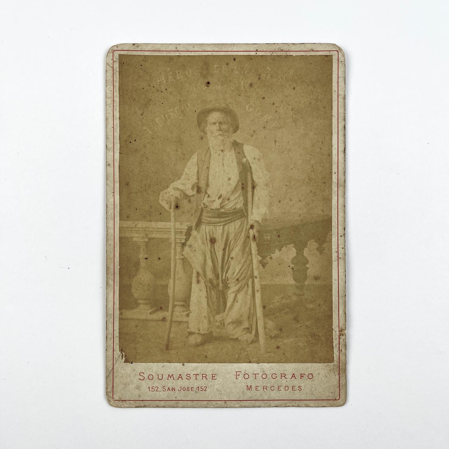 Fotografía gabinete "Tiburcio Gómez"