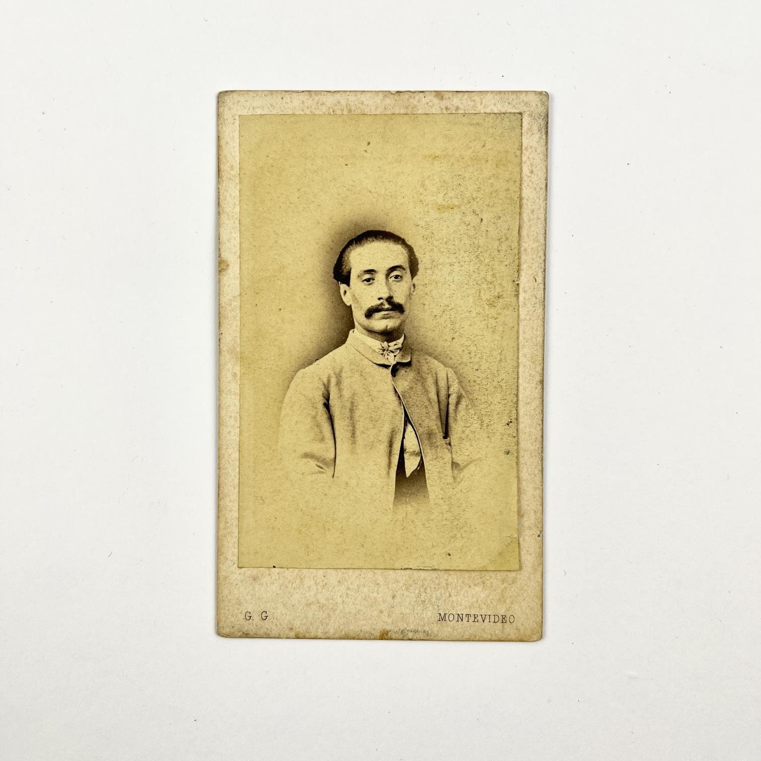Carte de visite "Estudio de Cayetano Gallino"