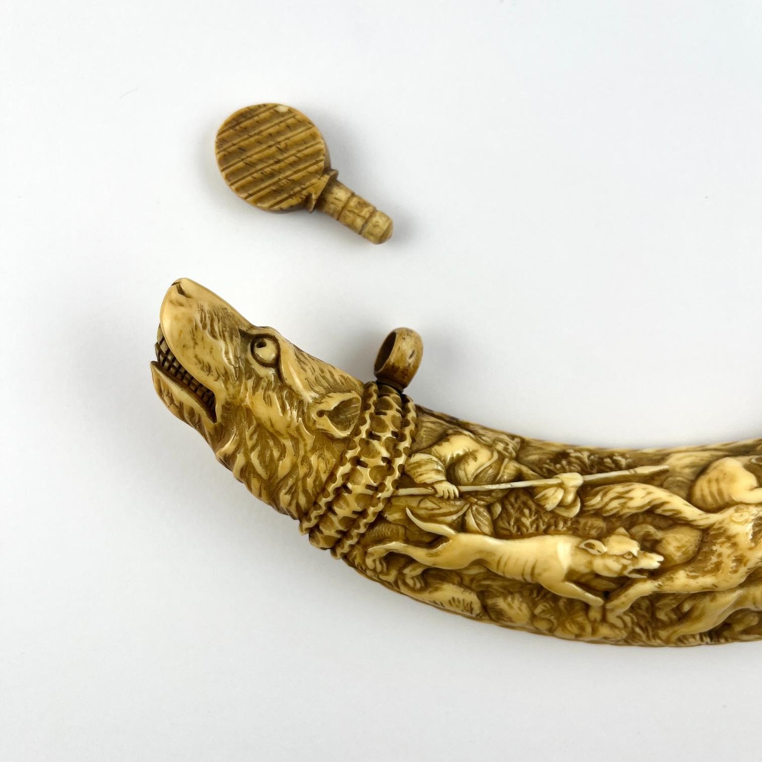 Polvorera ca. 1700 en colmillo de hipopótamo - Imagen 6